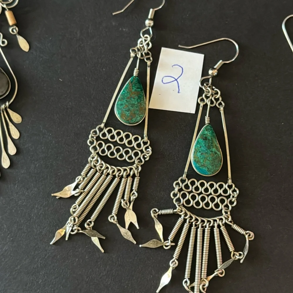 Peruvian Wire Work Earrings with Turquoise Stone_15